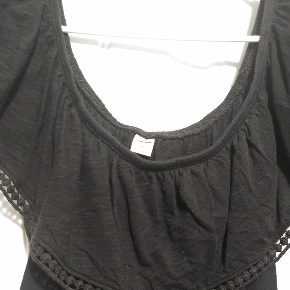 ** NWT Old Navy Black Top - Picture 2 of 4